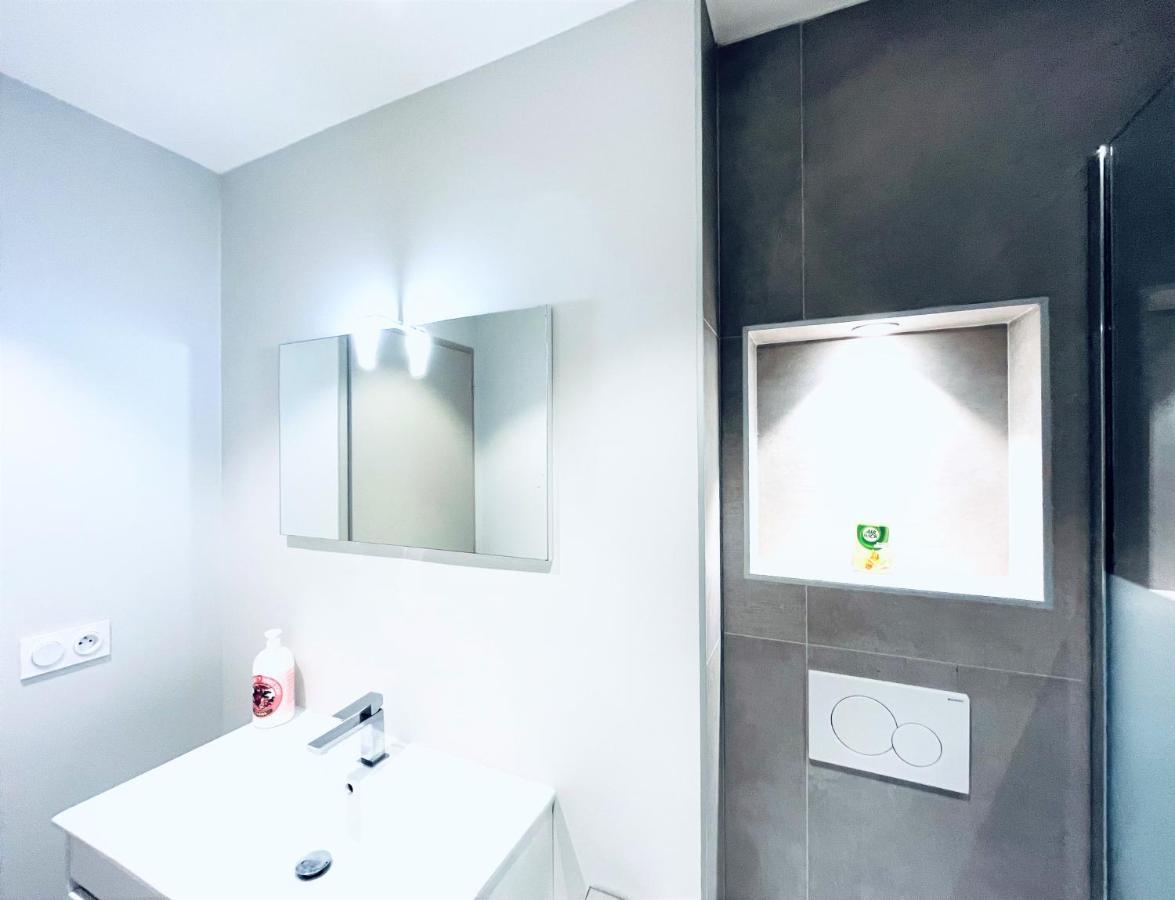 Le White Cosy A 5 Minutes Du Lac Avec Parking Privatif Gratuit Анси Екстериор снимка