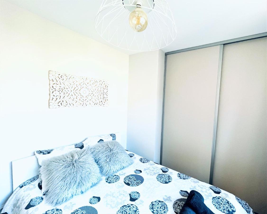 Le White Cosy A 5 Minutes Du Lac Avec Parking Privatif Gratuit Анси Екстериор снимка
